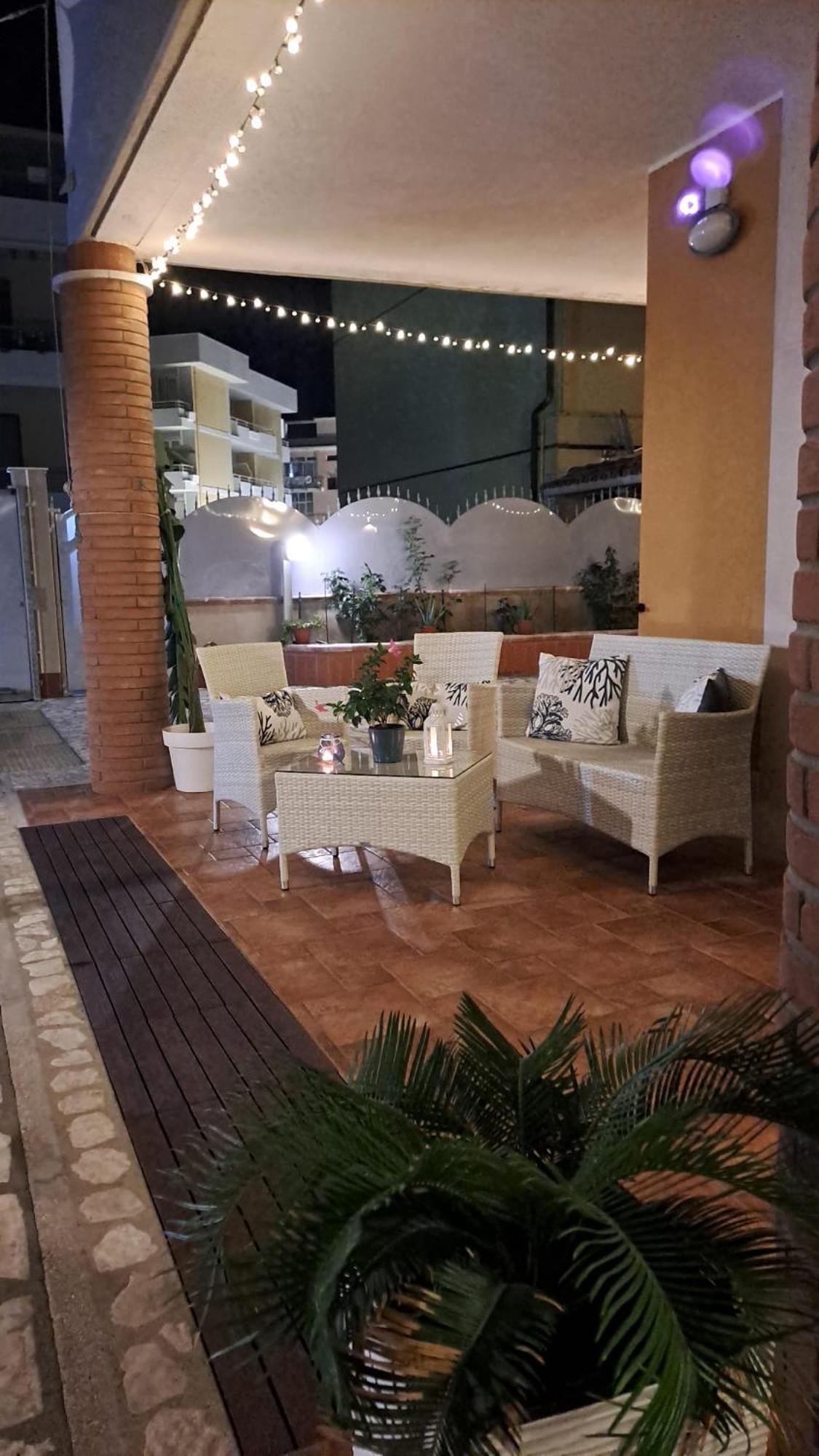 Tramonto Sul Mare Bed & Breakfast Termoli Exterior photo